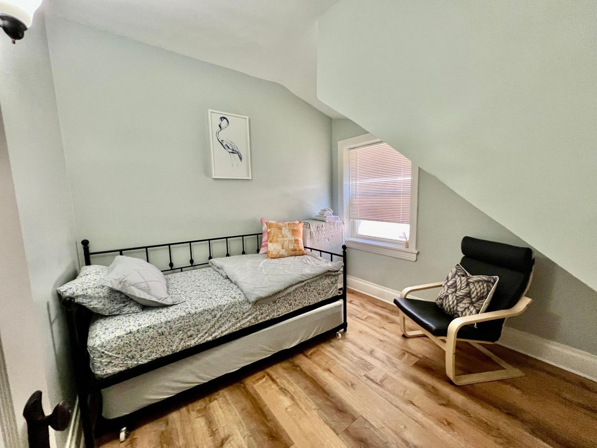 Lovely Vintage Oak Park 3Bd 1Ba Perfectly Located Near Public Transit & Chicago Exterior photo
